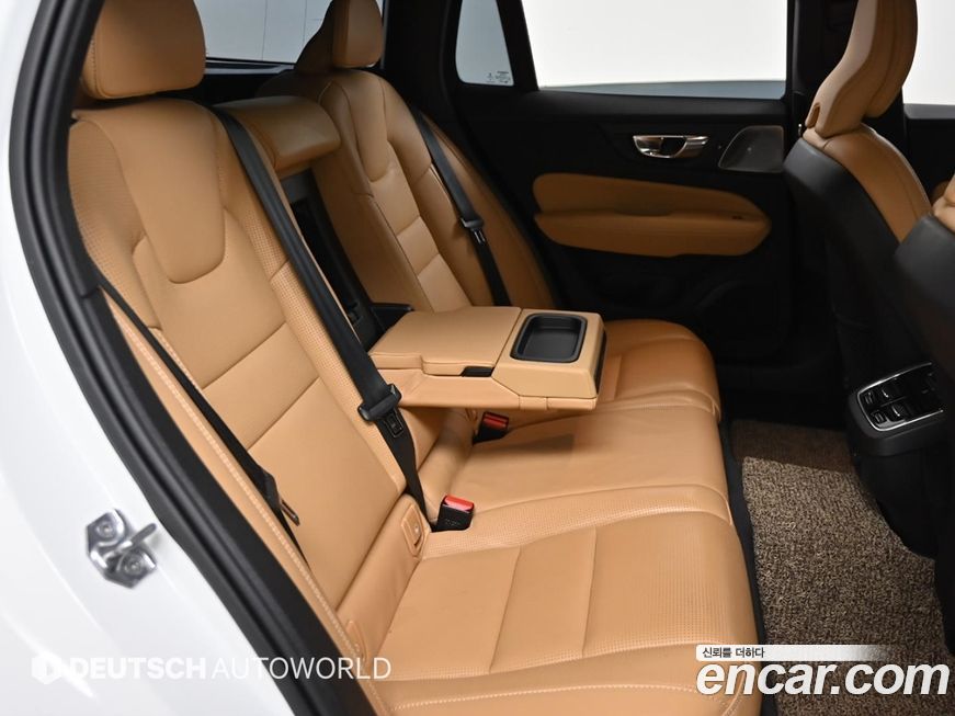 Volvo V60 2021