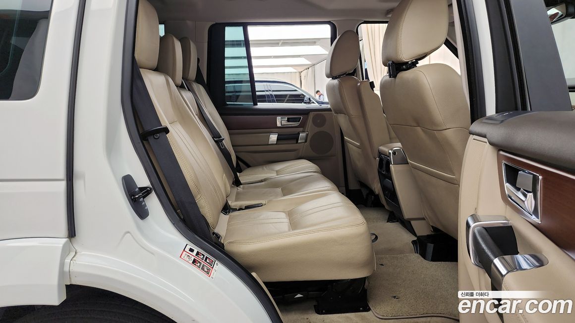 Land Rover Discovery 2016