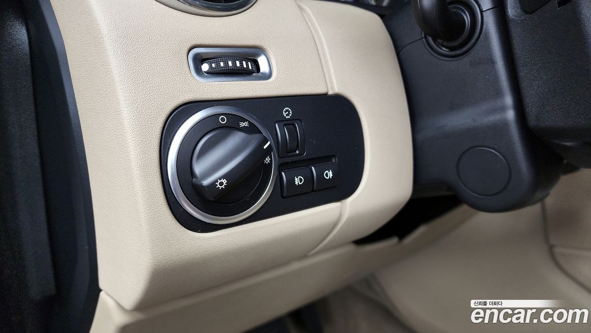 Land Rover Discovery 2016