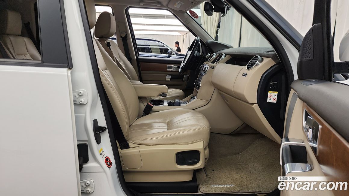 Land Rover Discovery 2016