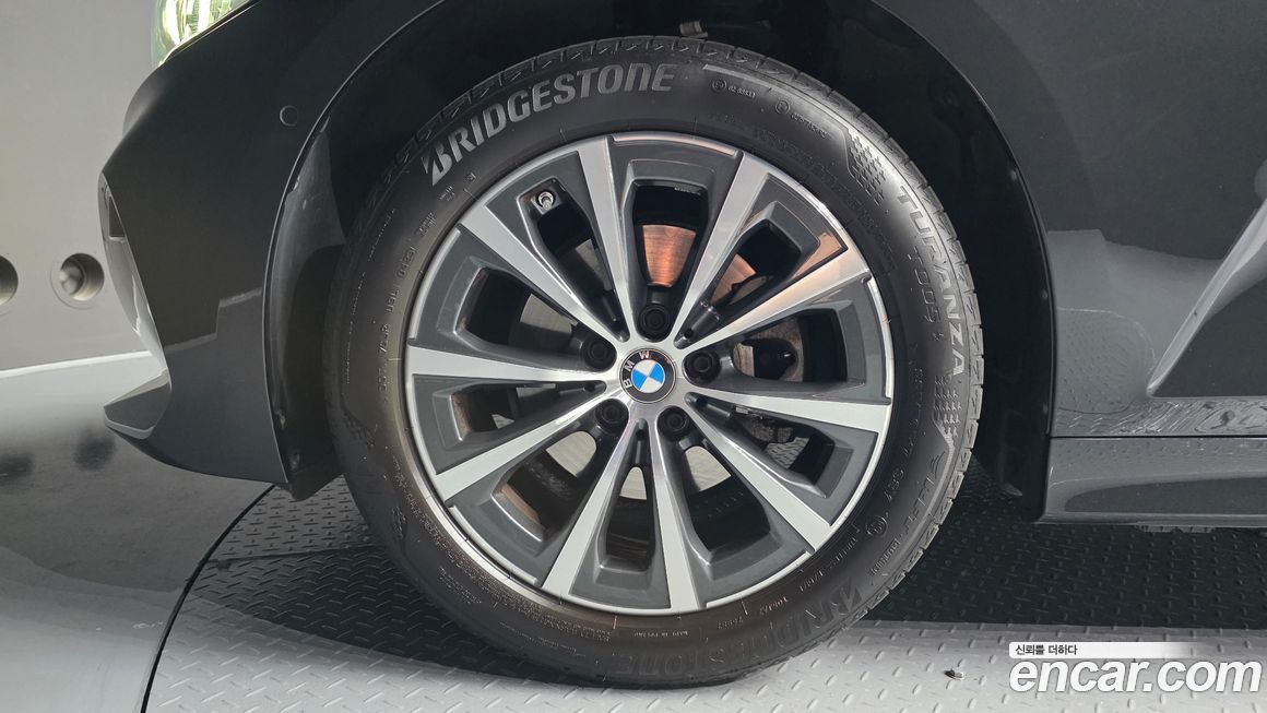 BMW 3-Series 2023