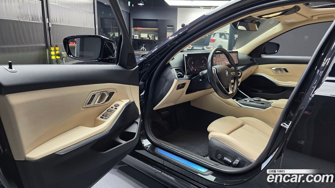 BMW 3-Series 2023