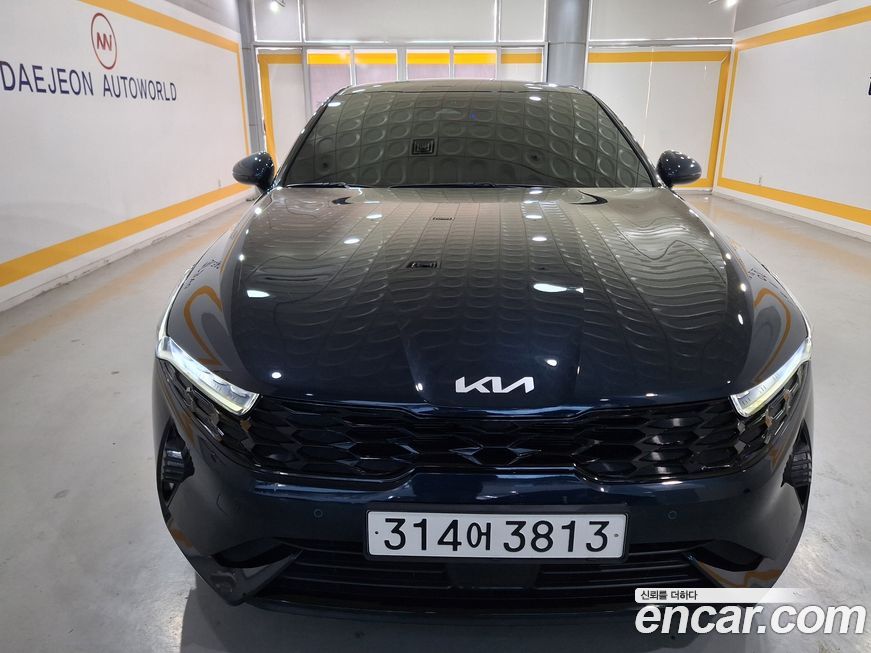 Kia K5 2023