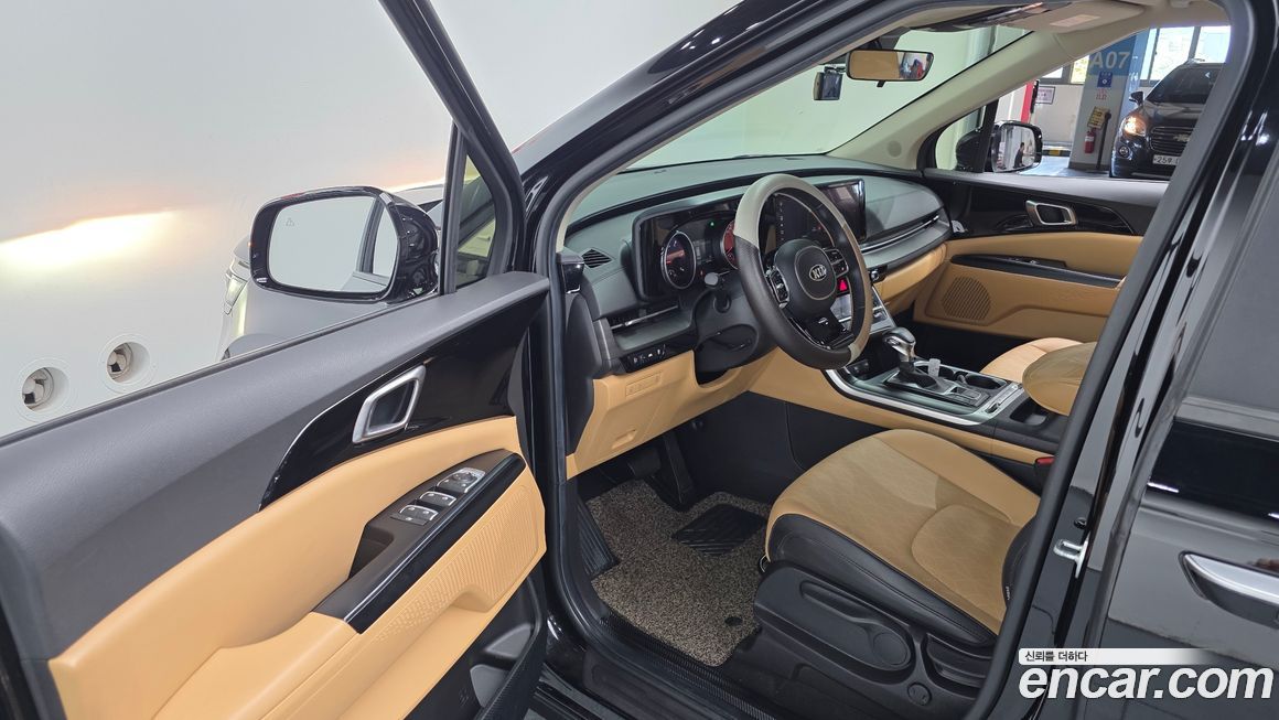 Kia Canival 2021