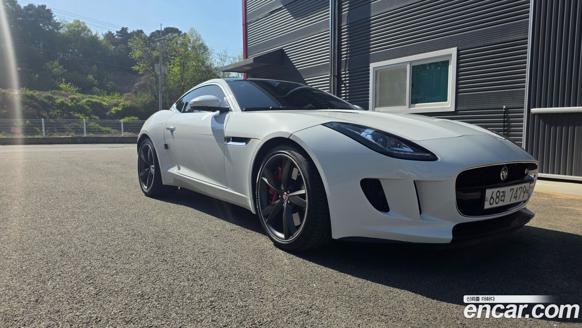 Jaguar F-TYPE 2015