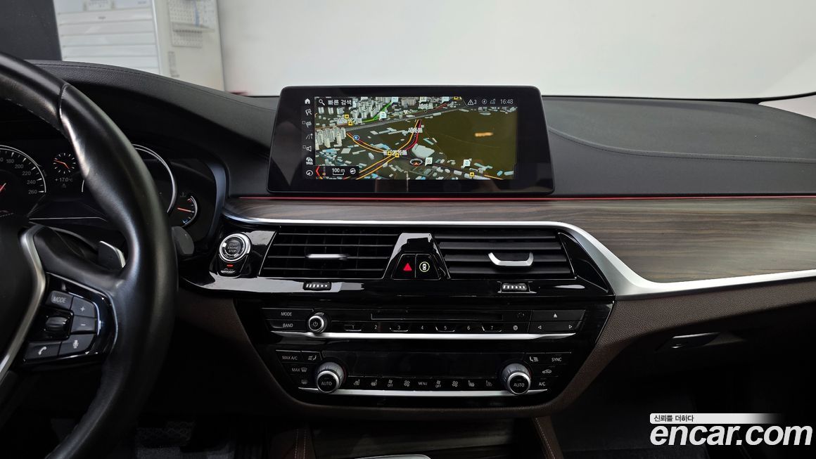 BMW 5-Series 2018