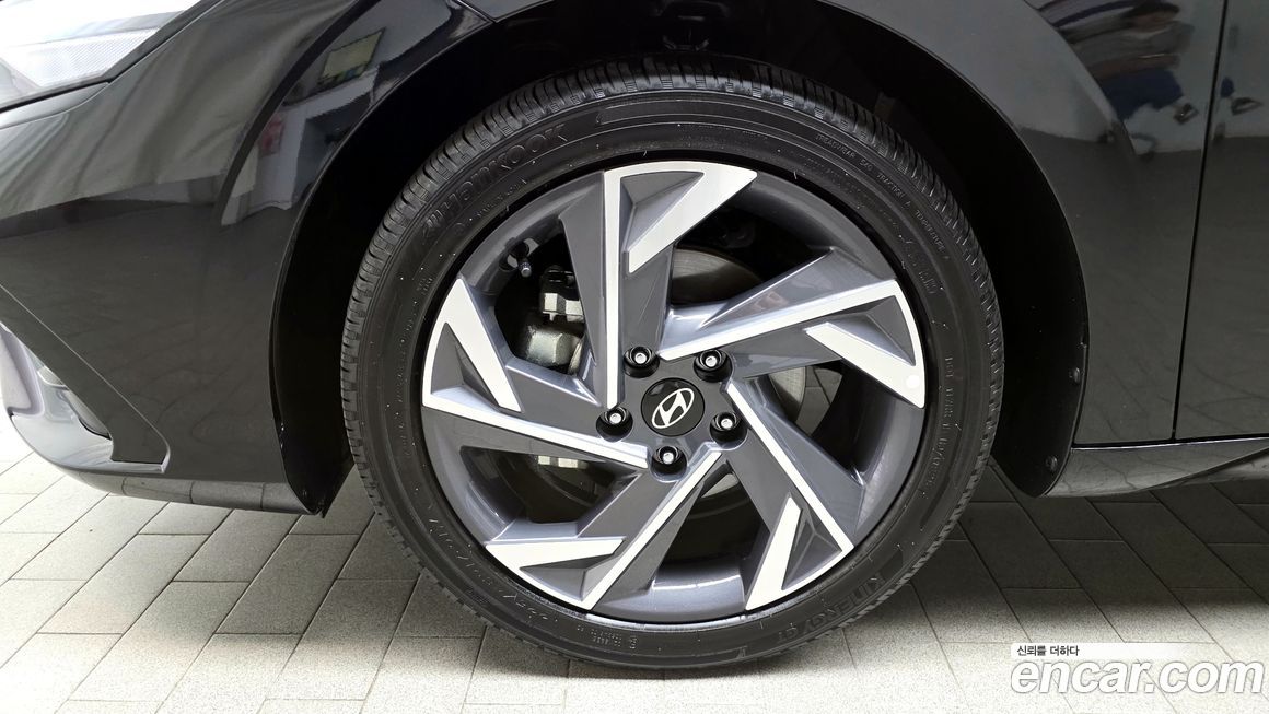 Hyundai AVANTE 2026