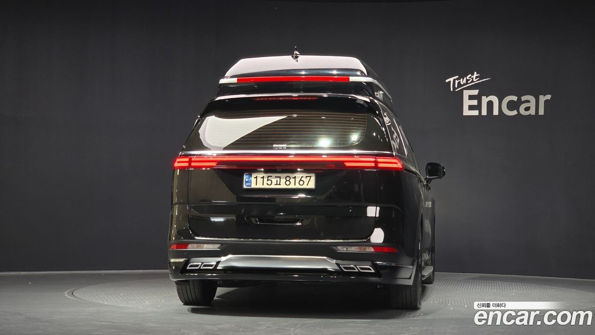 Kia Canival 2021