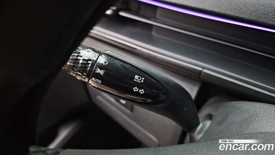 Hyundai Staria 2025