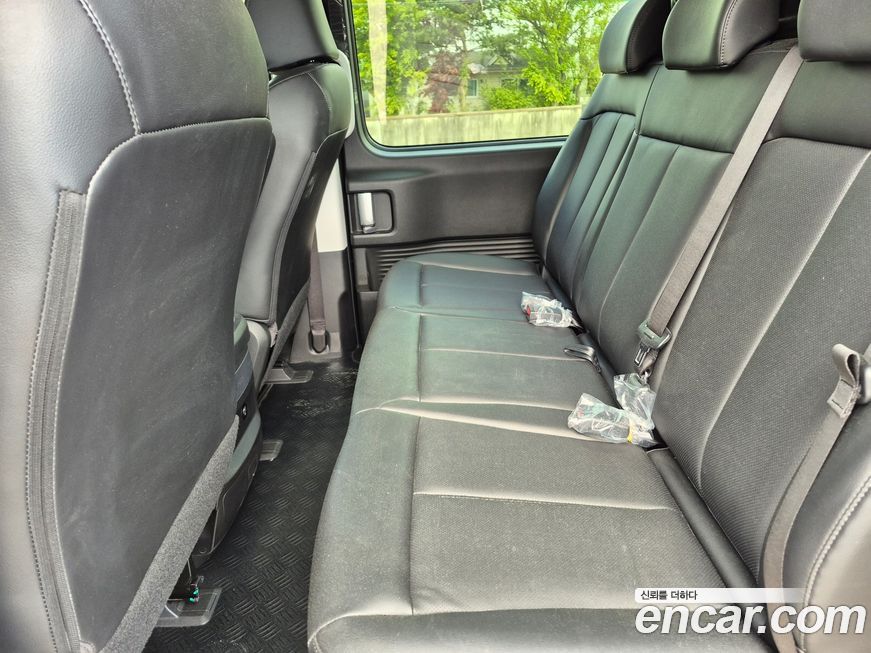 Hyundai Staria 2023