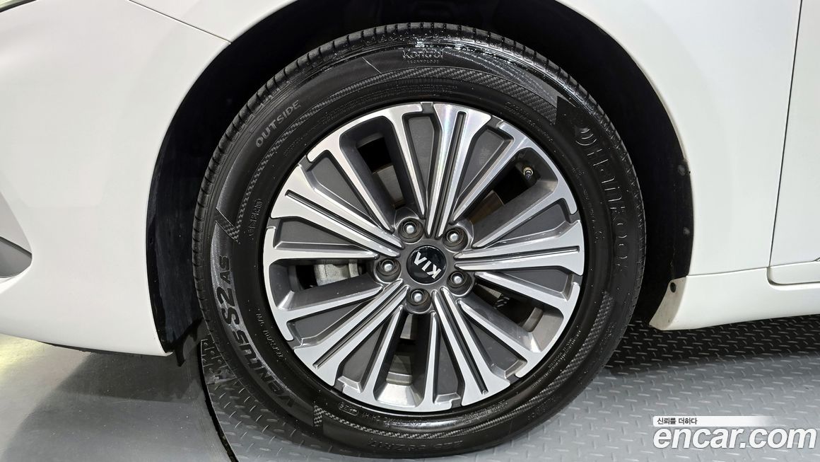 Kia K7 2020