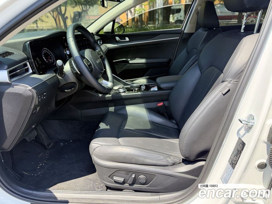 Kia K5 2023
