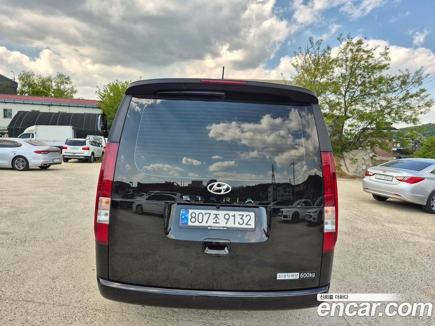 Hyundai Staria 2023