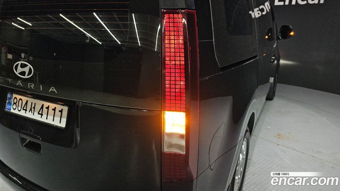 Hyundai Staria 2025