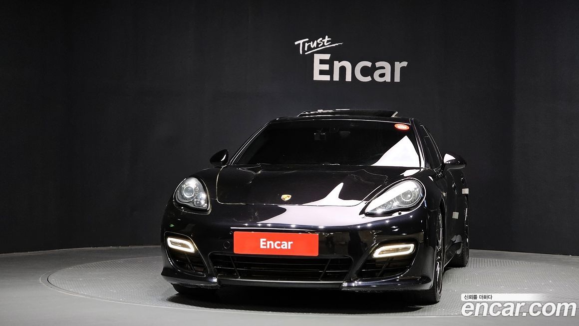 Porsche Panamera 2013
