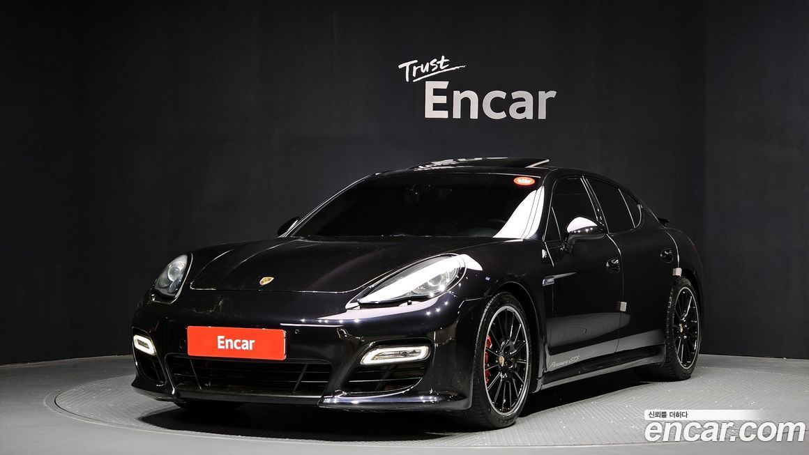 Porsche Panamera 2013