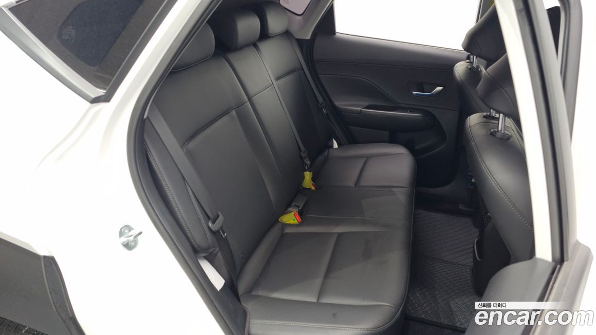 Hyundai Kona 2025