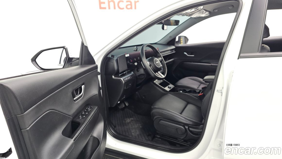 Hyundai Kona 2025