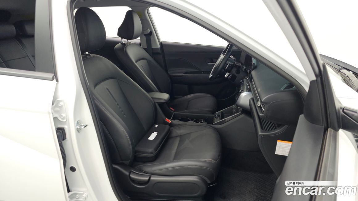 Hyundai Kona 2025