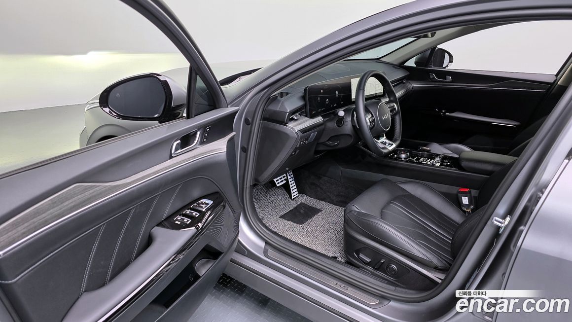 Kia K5 2025