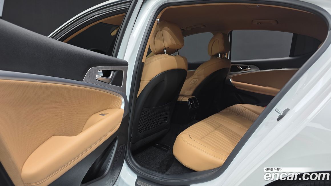 Genesis G70 2021