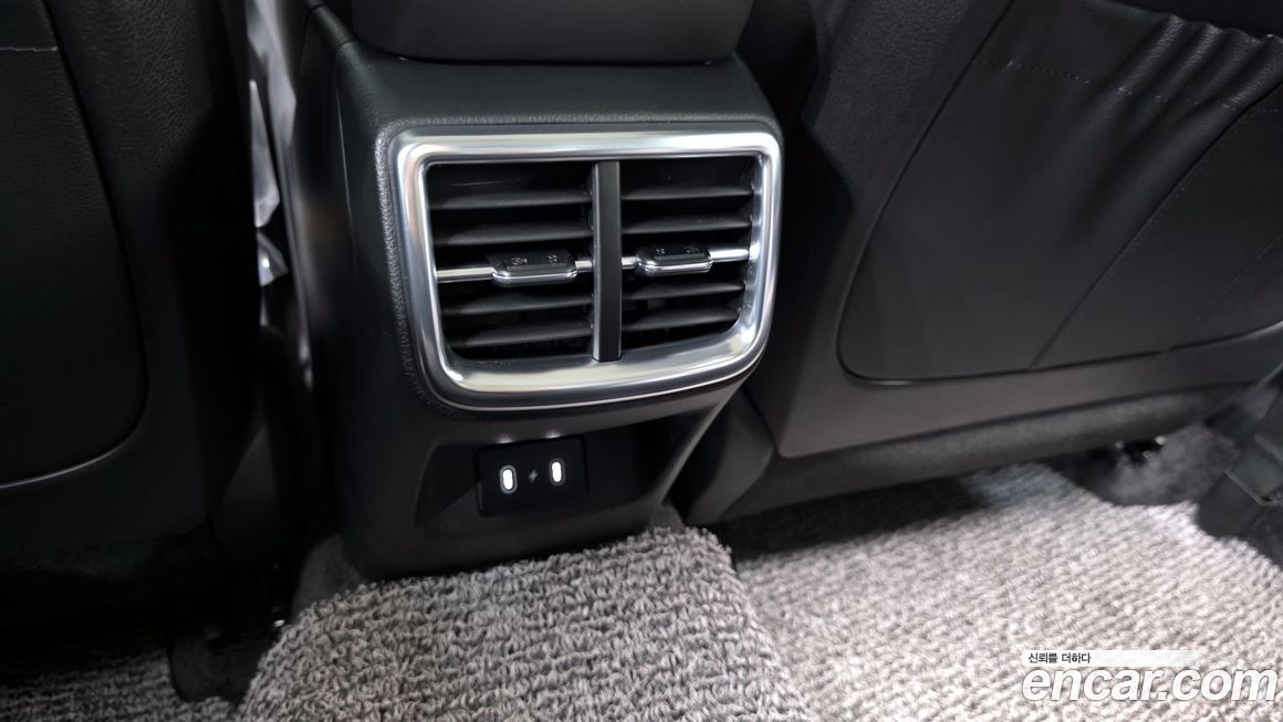 Kia K5 2025