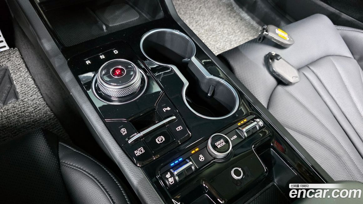 Kia K5 2025