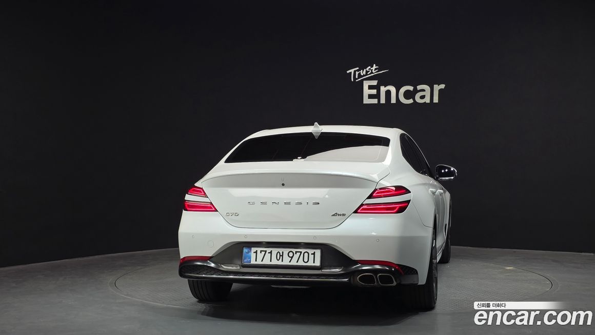 Genesis G70 2021