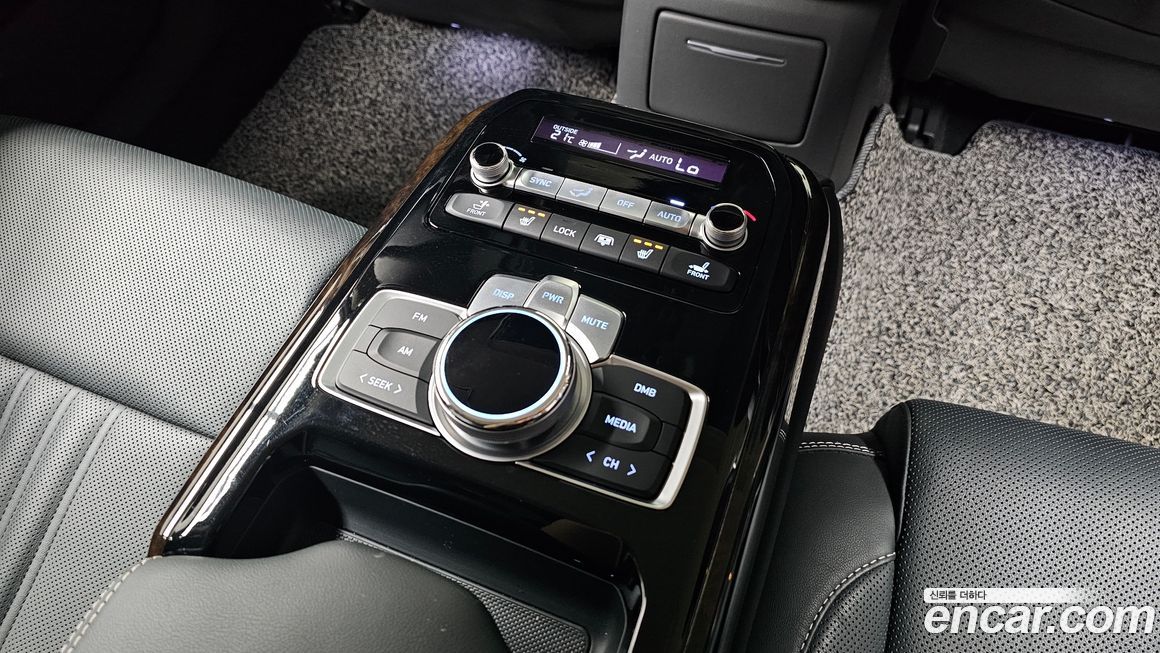 Genesis G90 2019