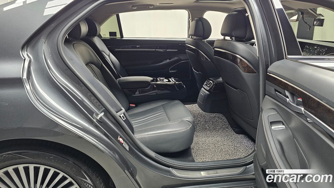 Genesis G90 2019