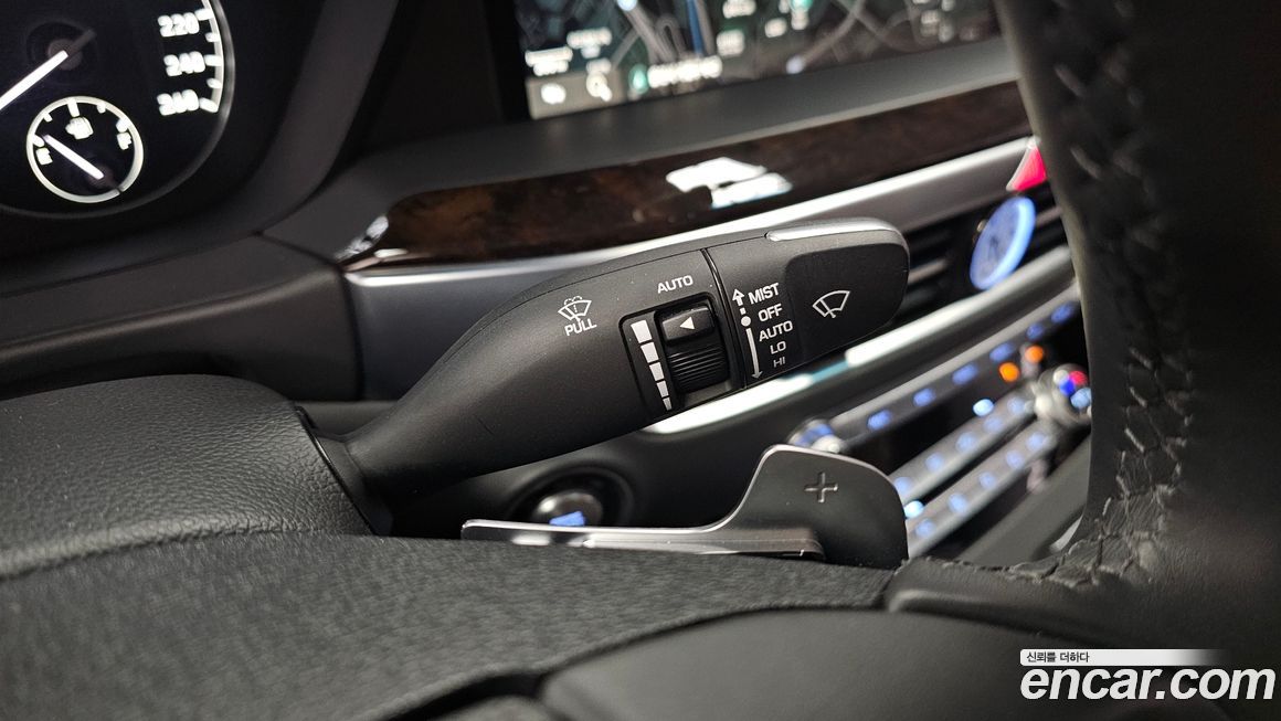 Genesis G90 2019