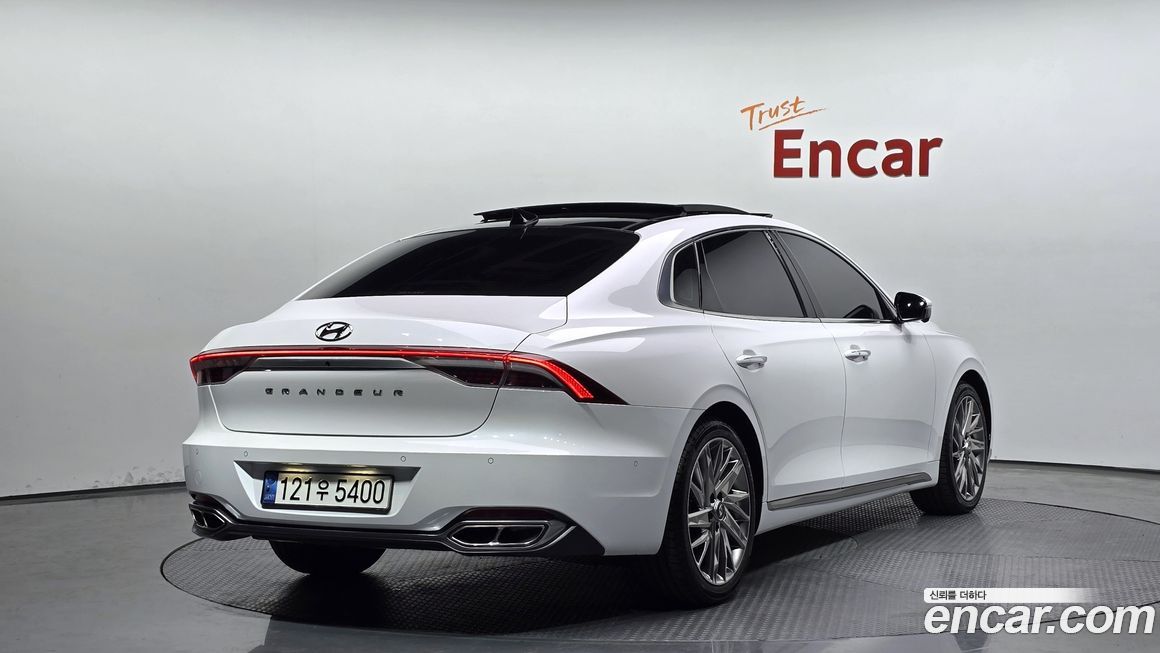 Hyundai Grandeur 2022
