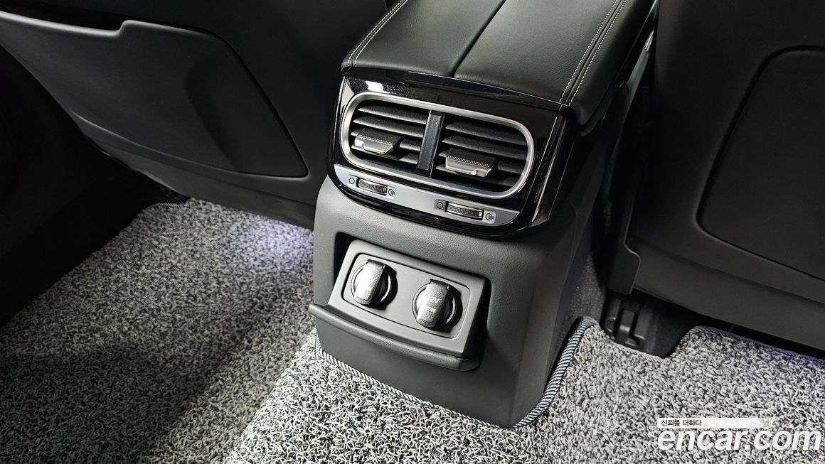 Genesis G90 2019