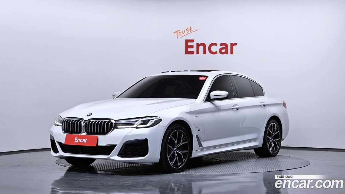 BMW 5-Series 2021