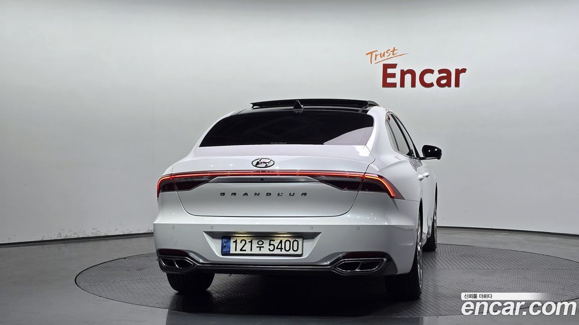 Hyundai Grandeur 2022