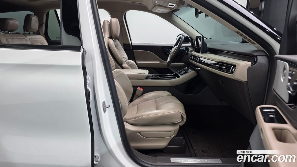 Lincoln Aviator 2021