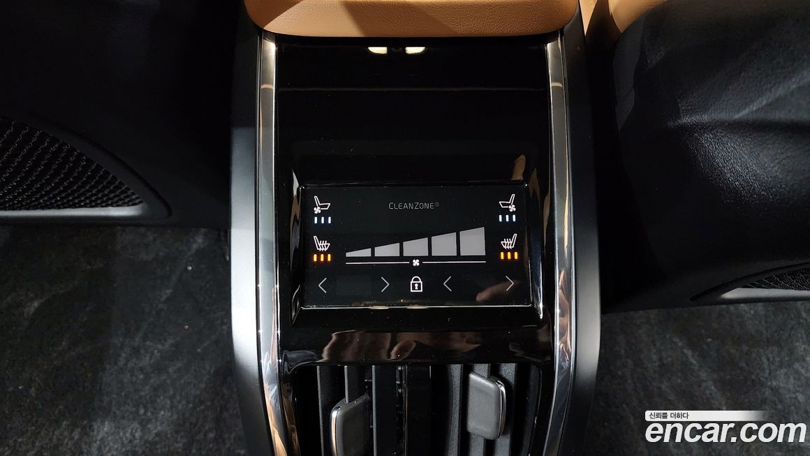 Volvo S90 2023