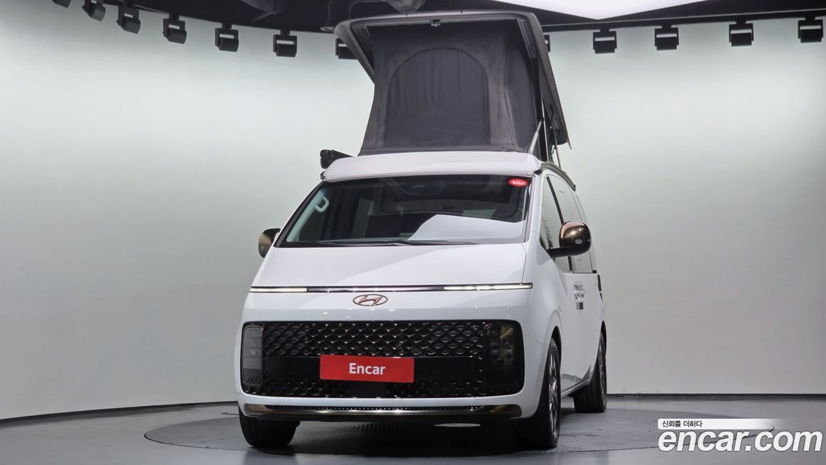 Hyundai Staria 2024