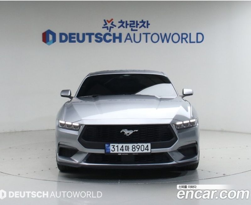 Ford Mustang 2024