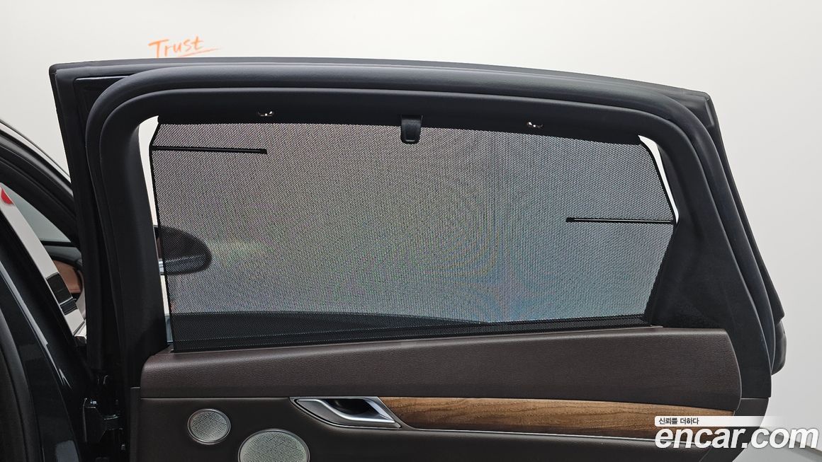 Genesis G80 2023