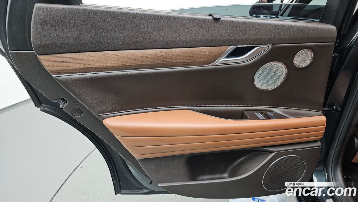 Genesis G80 2023