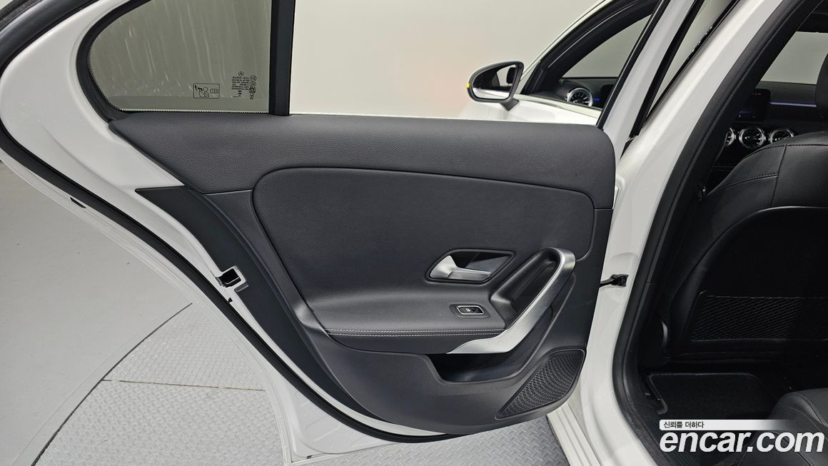 Mercedes-Benz A-Class 2024