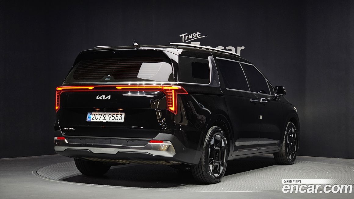 Kia Canival 2024