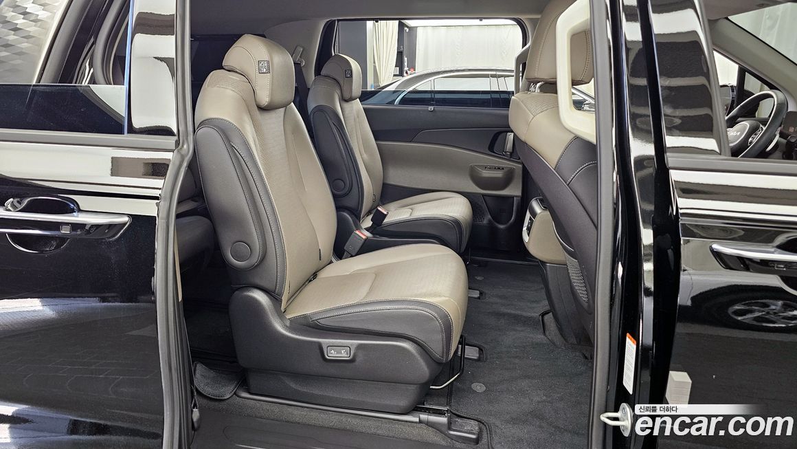 Kia Canival 2024
