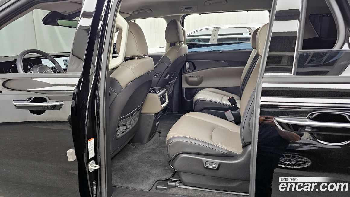 Kia Canival 2024