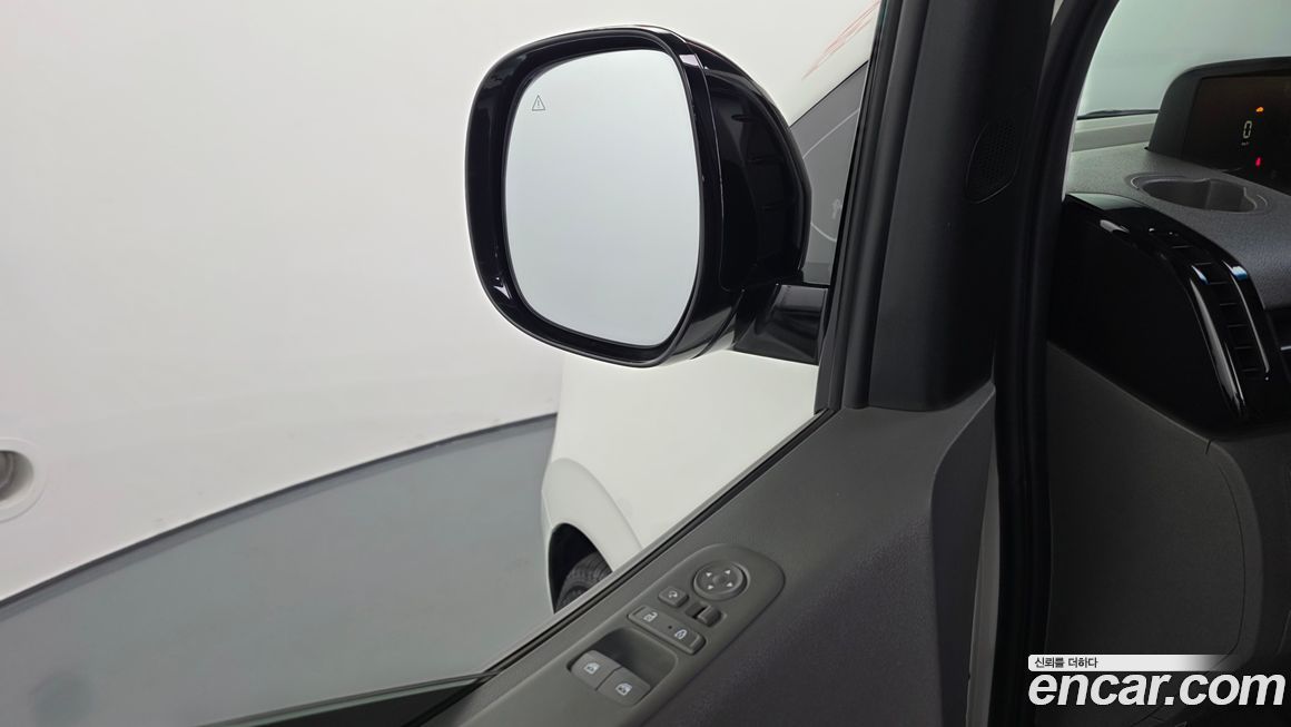 Hyundai Staria 2024