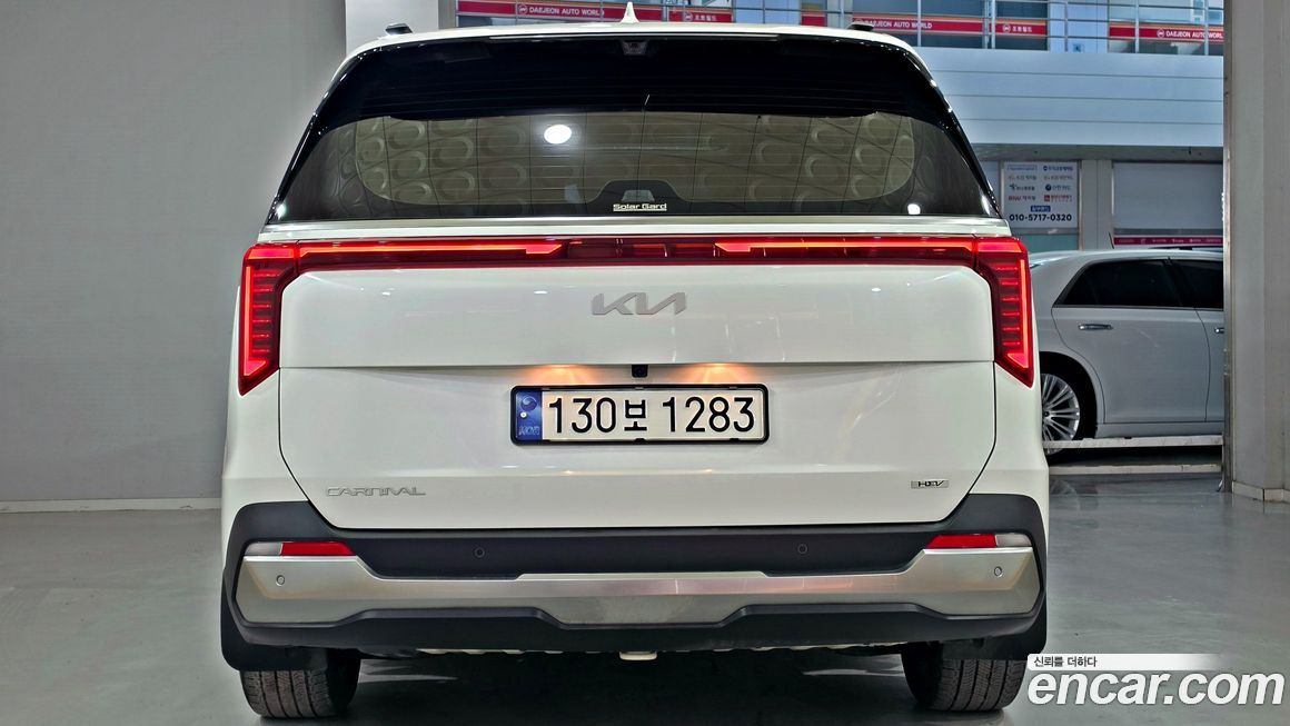 Kia Canival 2024