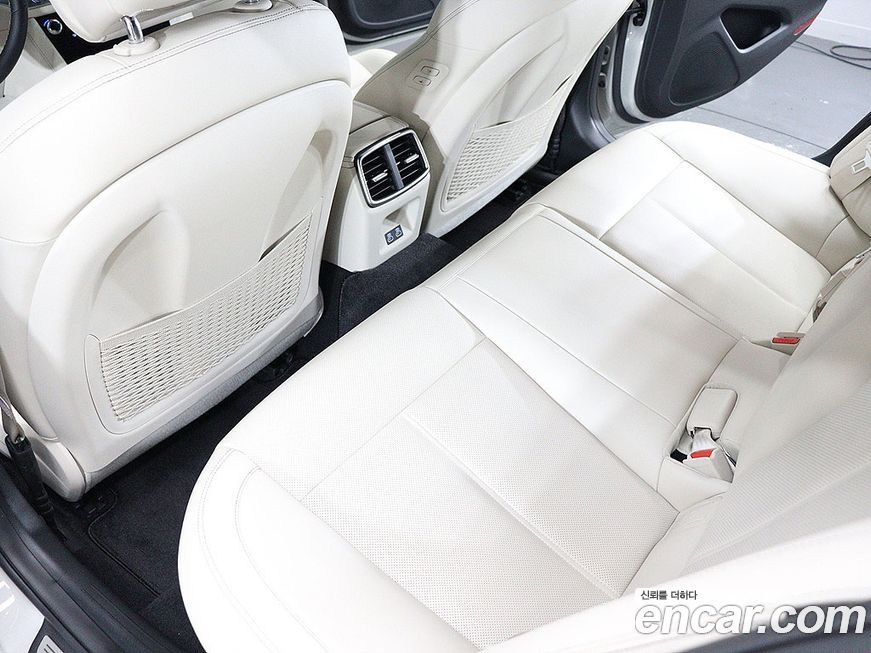 Genesis G70 2025
