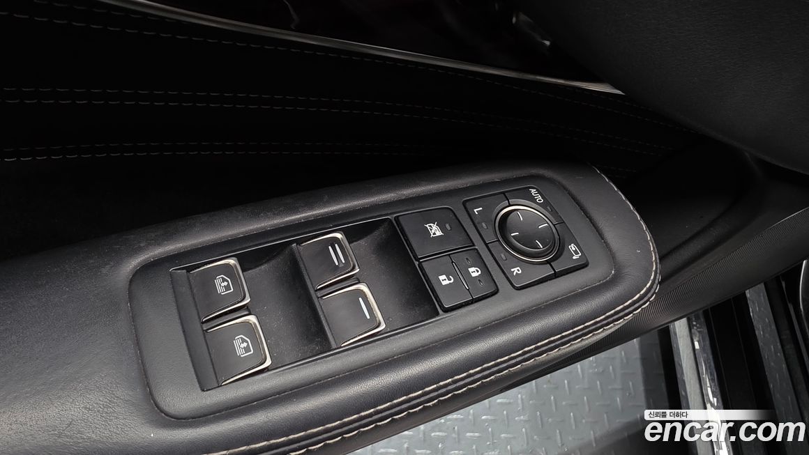 Lexus LS 2019