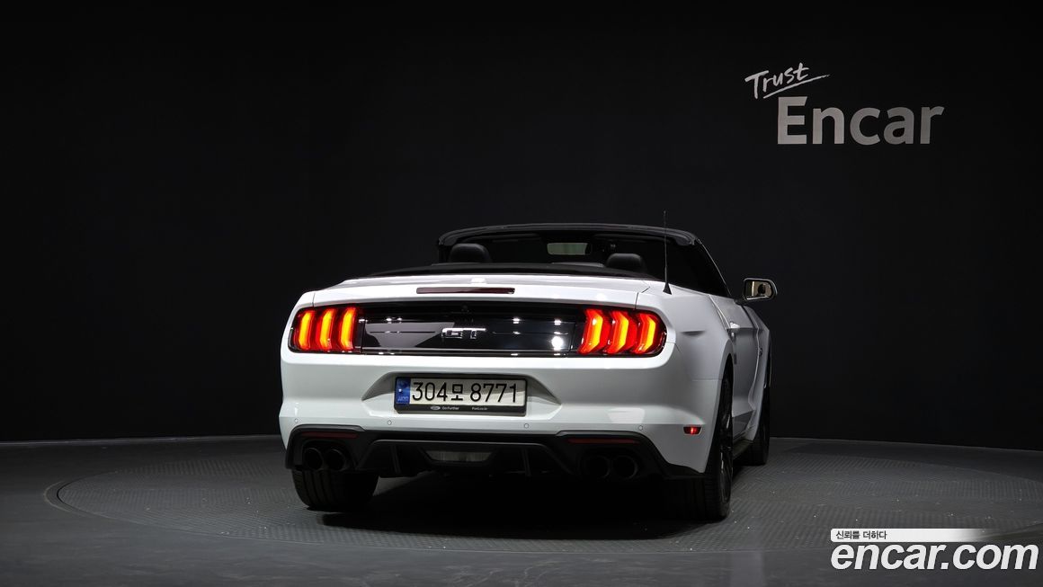 Ford Mustang 2022
